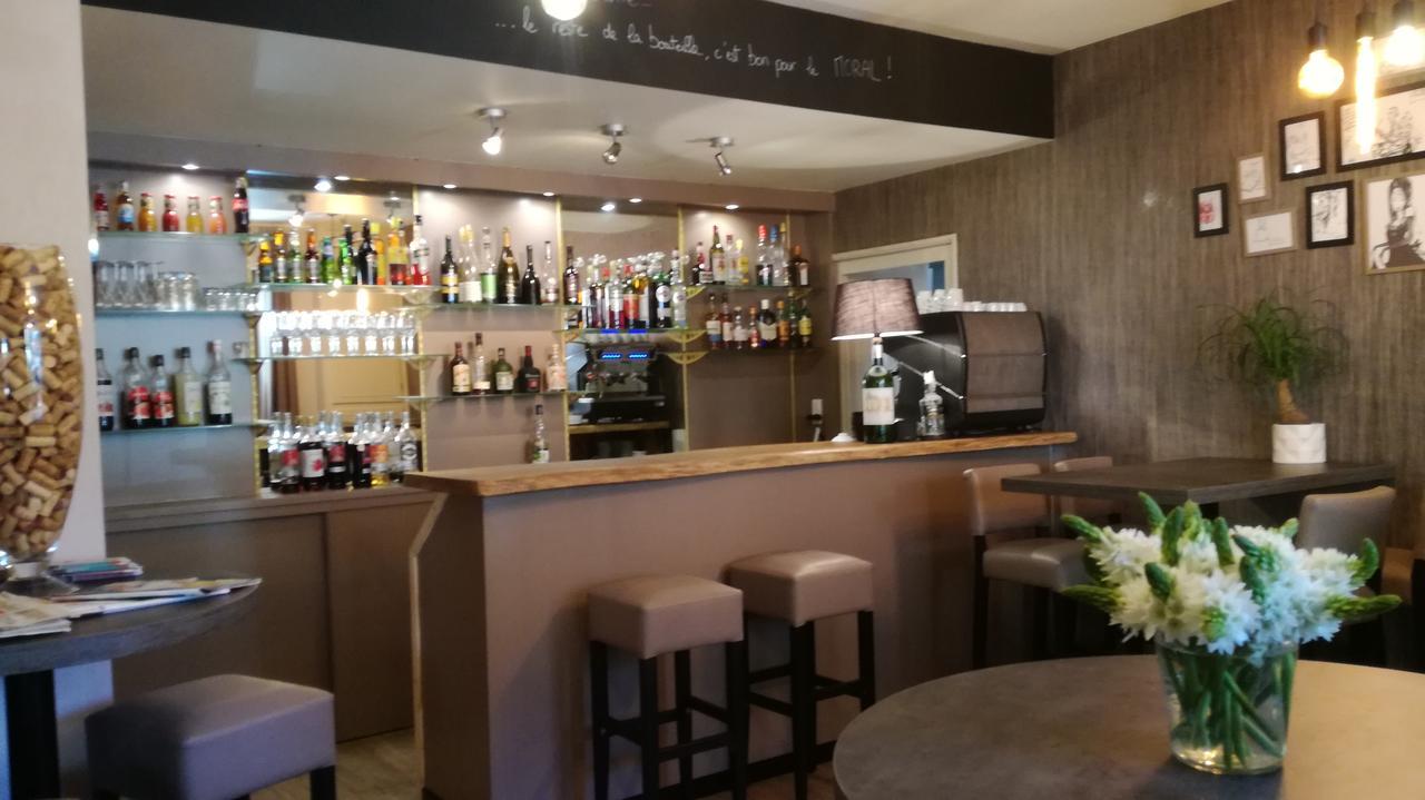 Hotel-Restaurant Le Sorgia ベルガルド・シュル・ヴァルスリーヌ エクステリア 写真